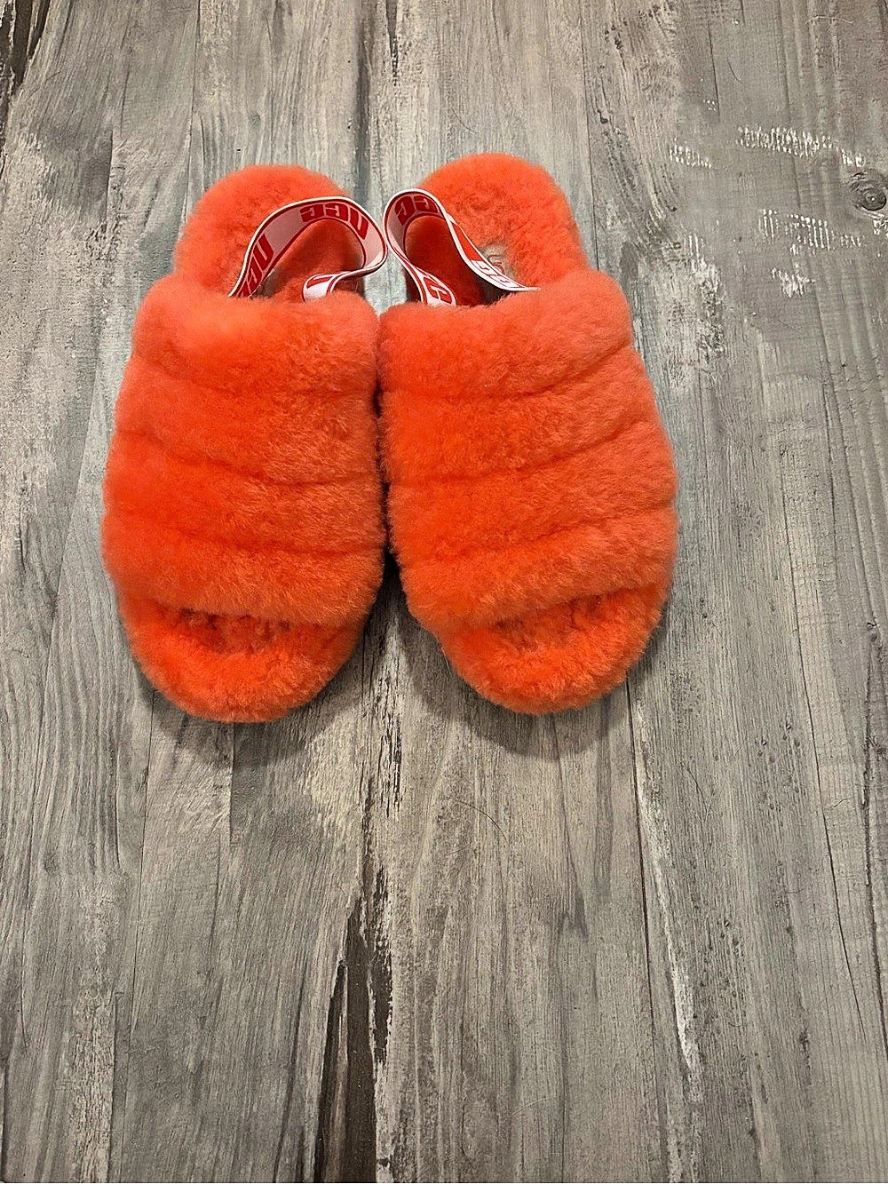 UGG Fluff Yeah Slippers US 8 Orange